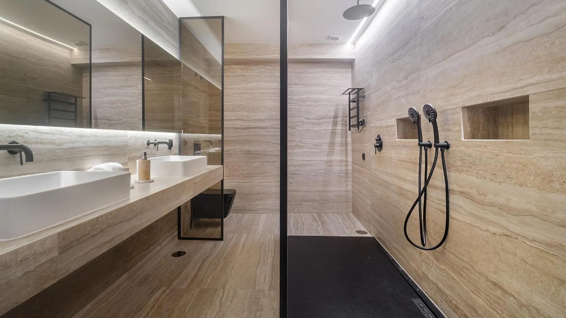 Whome | Luxury Chiado Prime Apartment Lisboa