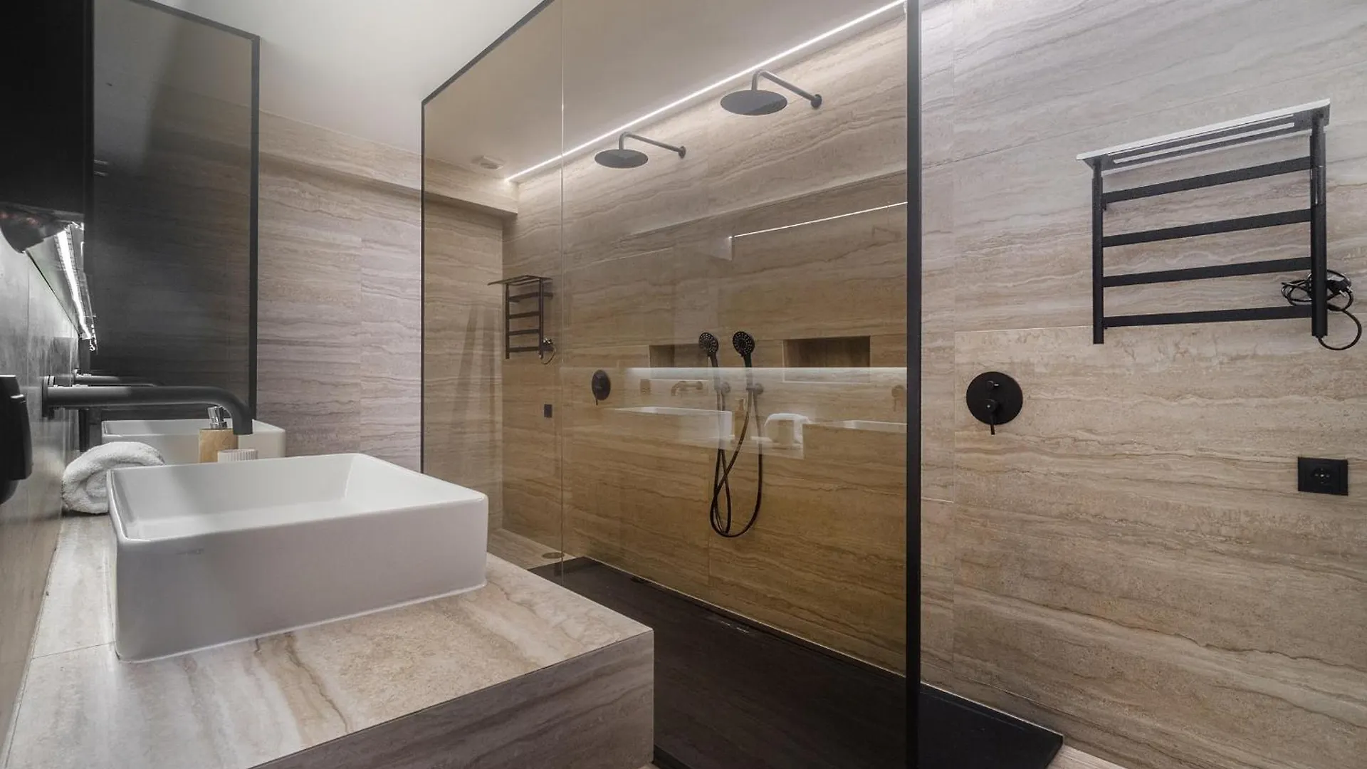 Whome | Luxury Chiado Prime Apartment Lisboa