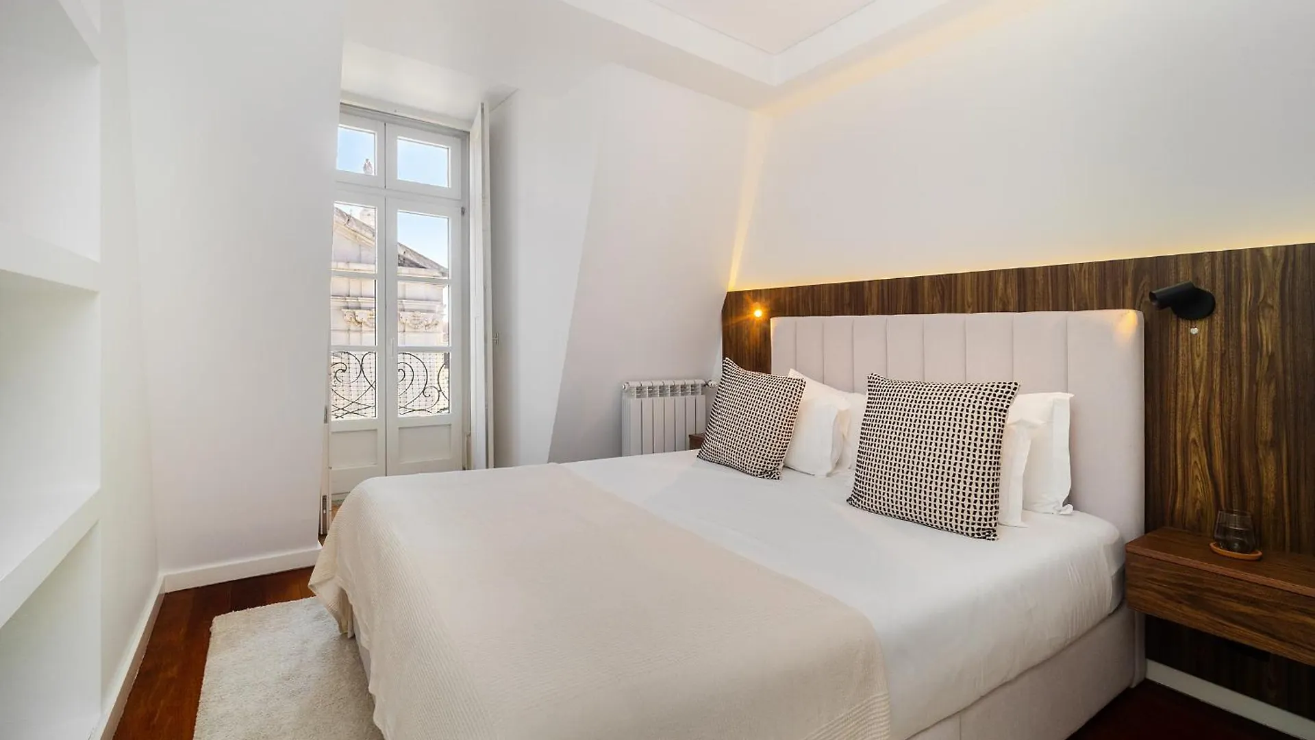 Whome | Luxury Chiado Prime Apartment Lisboa