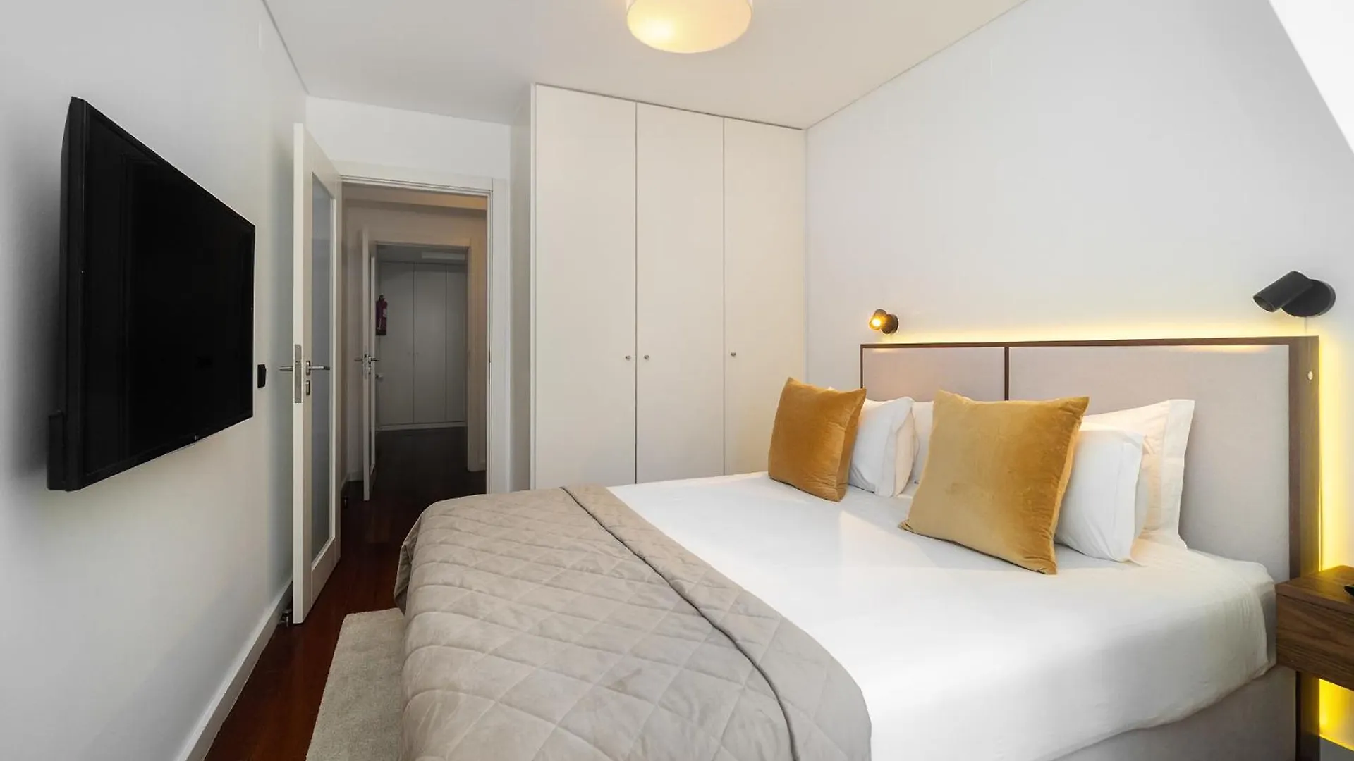 Whome | Luxury Chiado Prime Apartment Lisboa